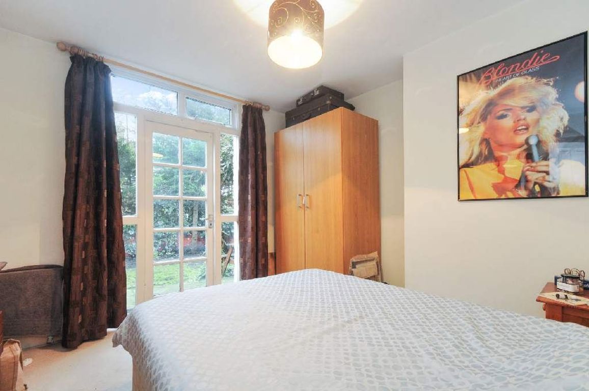 Purves Road, London