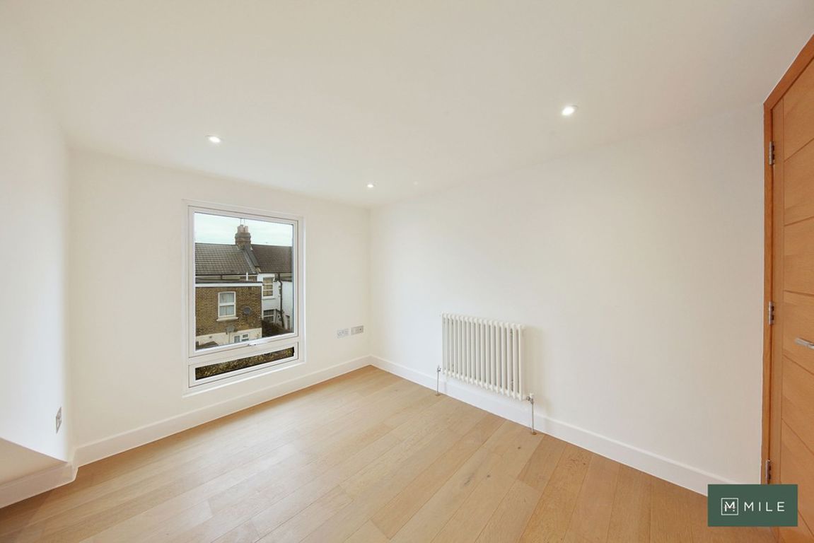 St Margarets Road, London