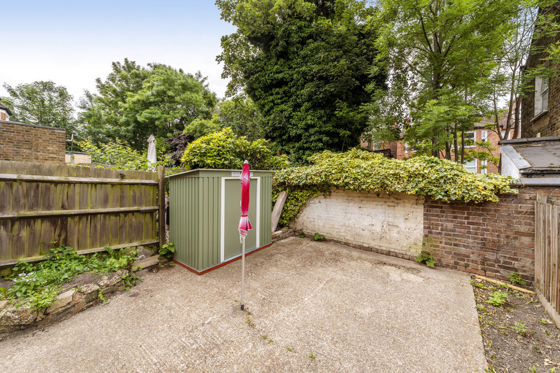 Sellons Avenue, London