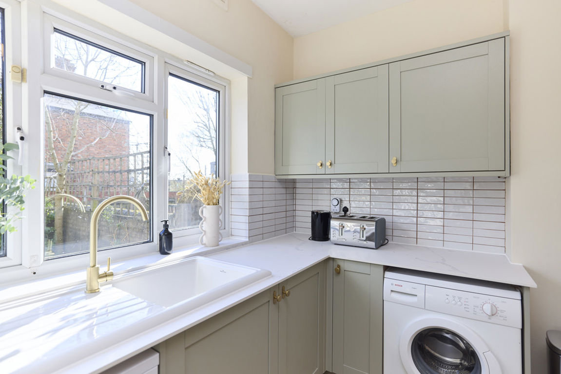 Tubbs Road, London