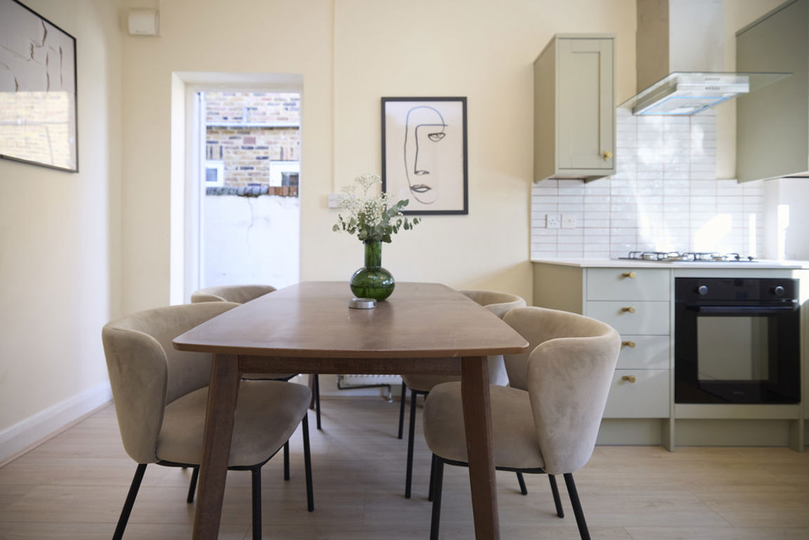 Tubbs Road, London
