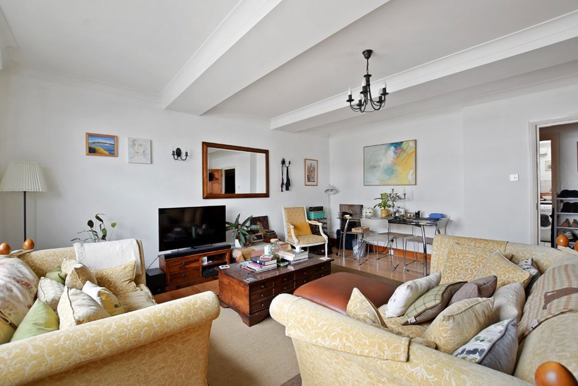 Warfield Road, London