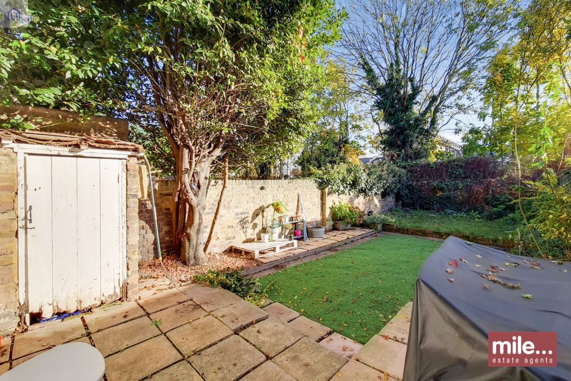 Clifford Gardens, London