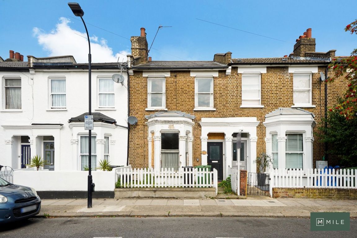 2 bed property in Waldo Road, London