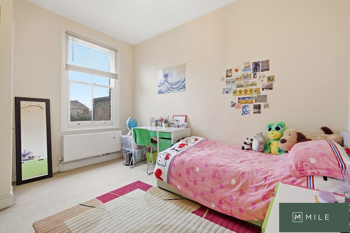 Purves Road, London