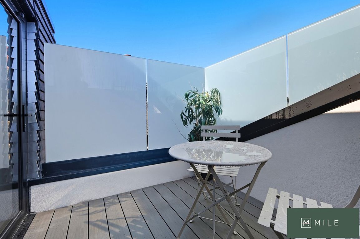 3 bed property in Leighton Gardens, London