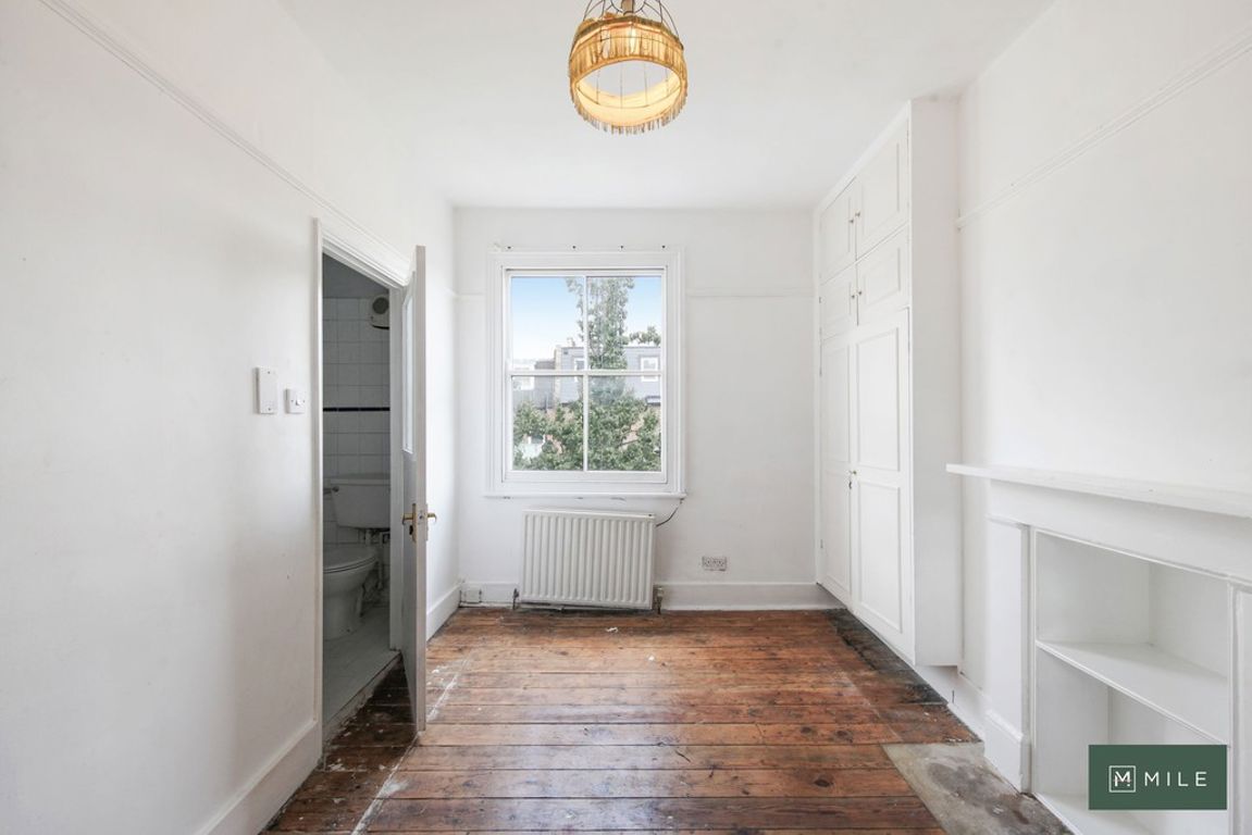 Warbeck Road, London