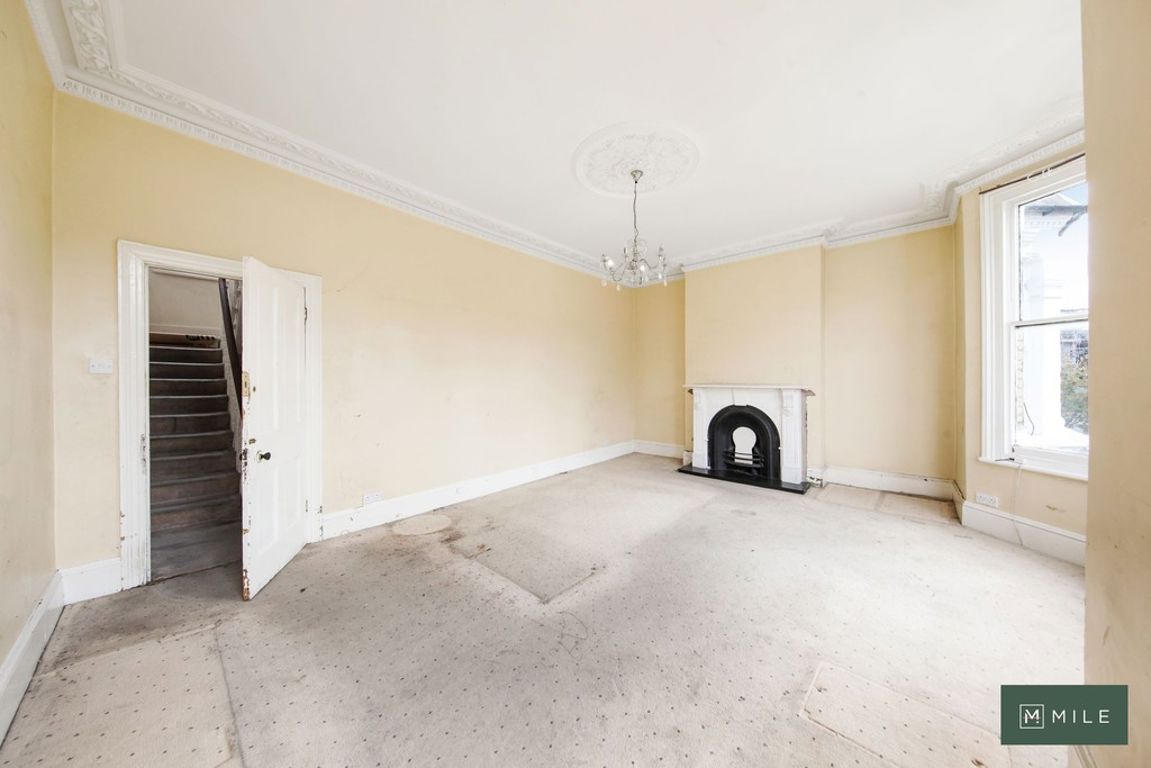 Warbeck Road, London