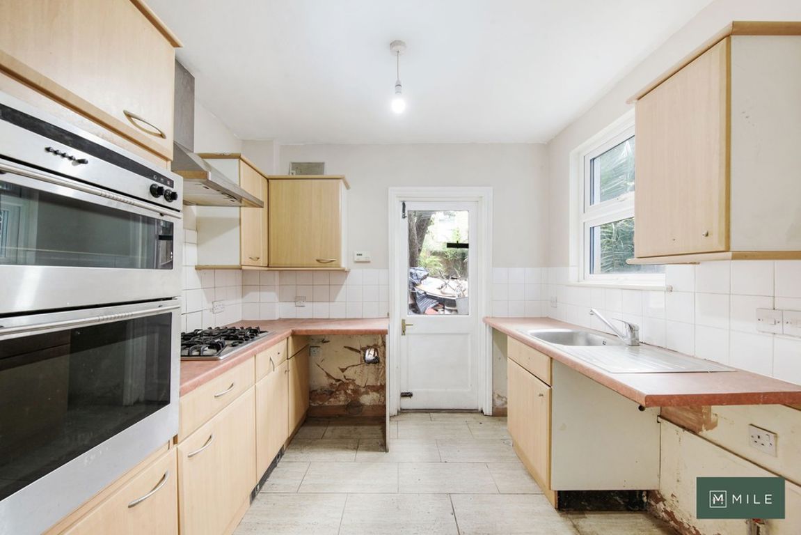 Warbeck Road, London