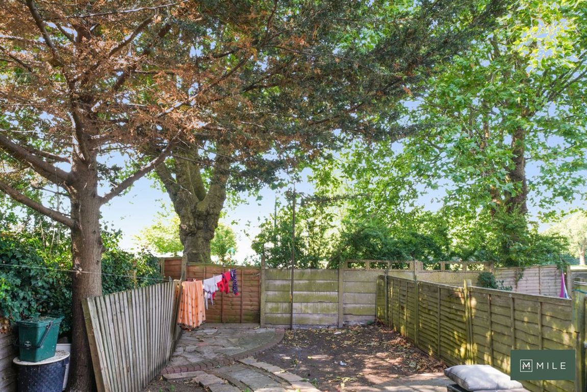 Hillside, London