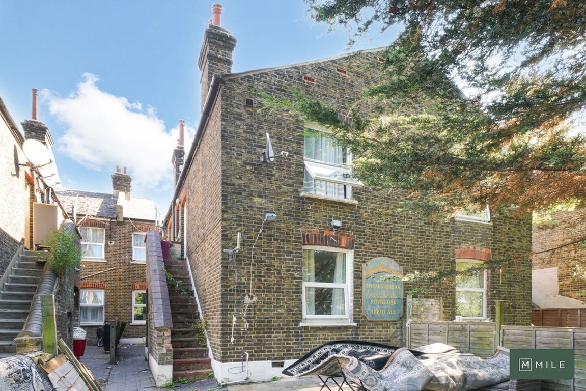Hillside, London