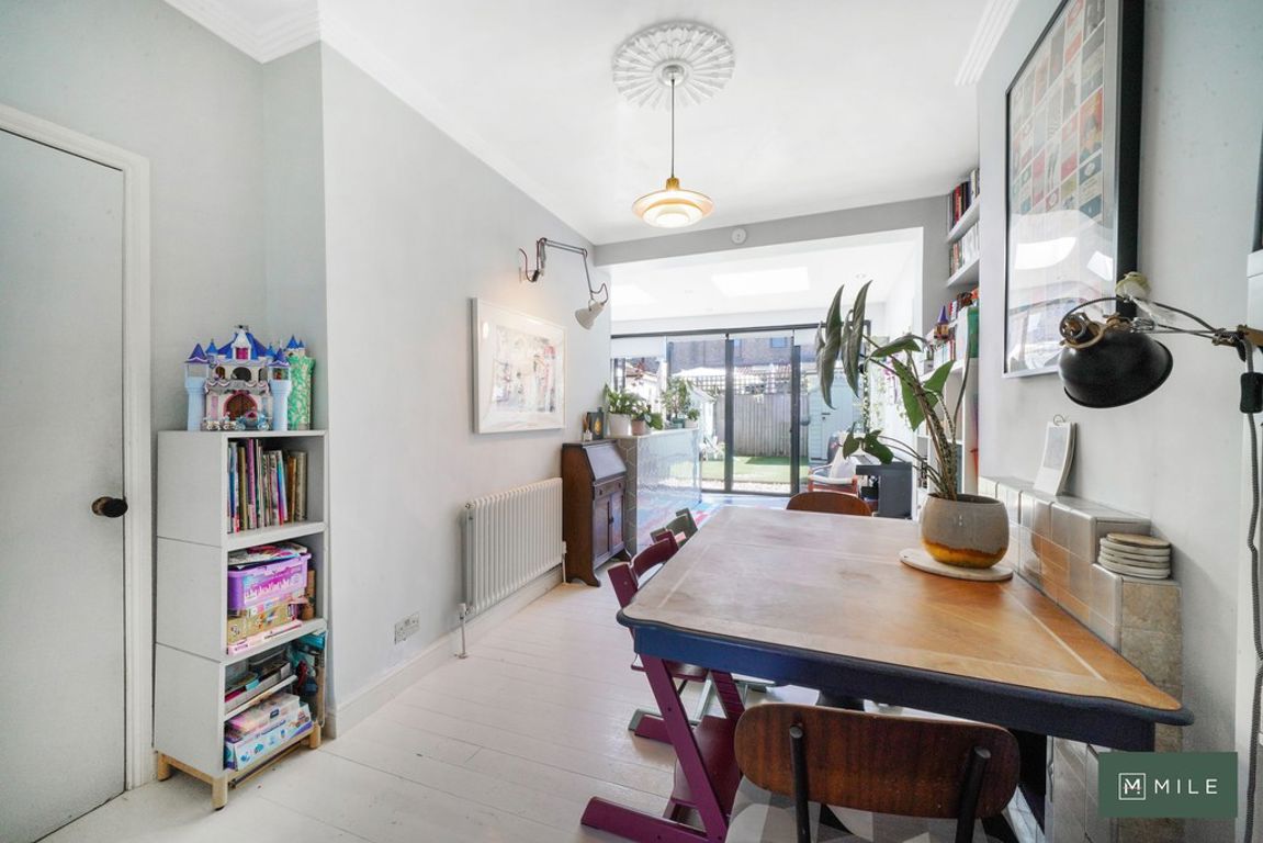 Yewfield Road, London