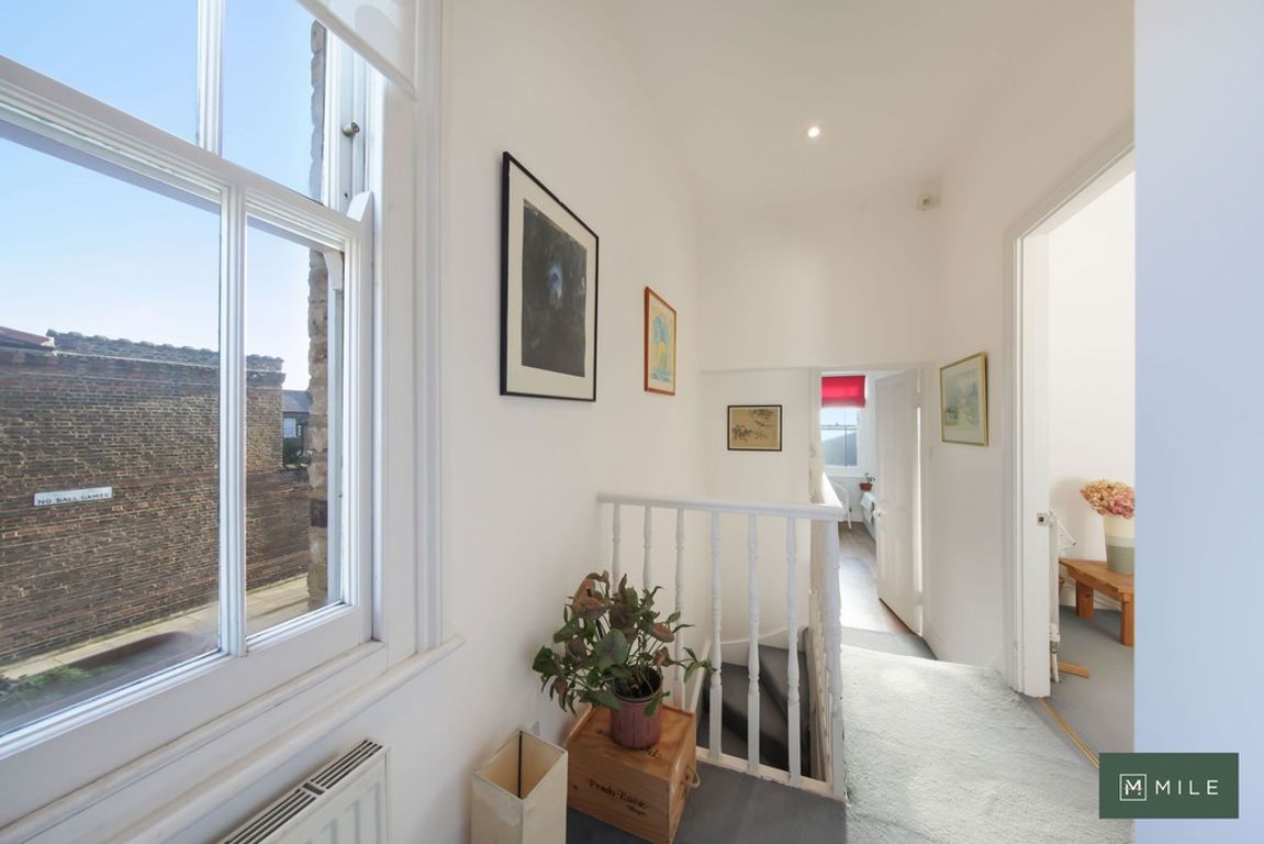 Oliphant Street, London