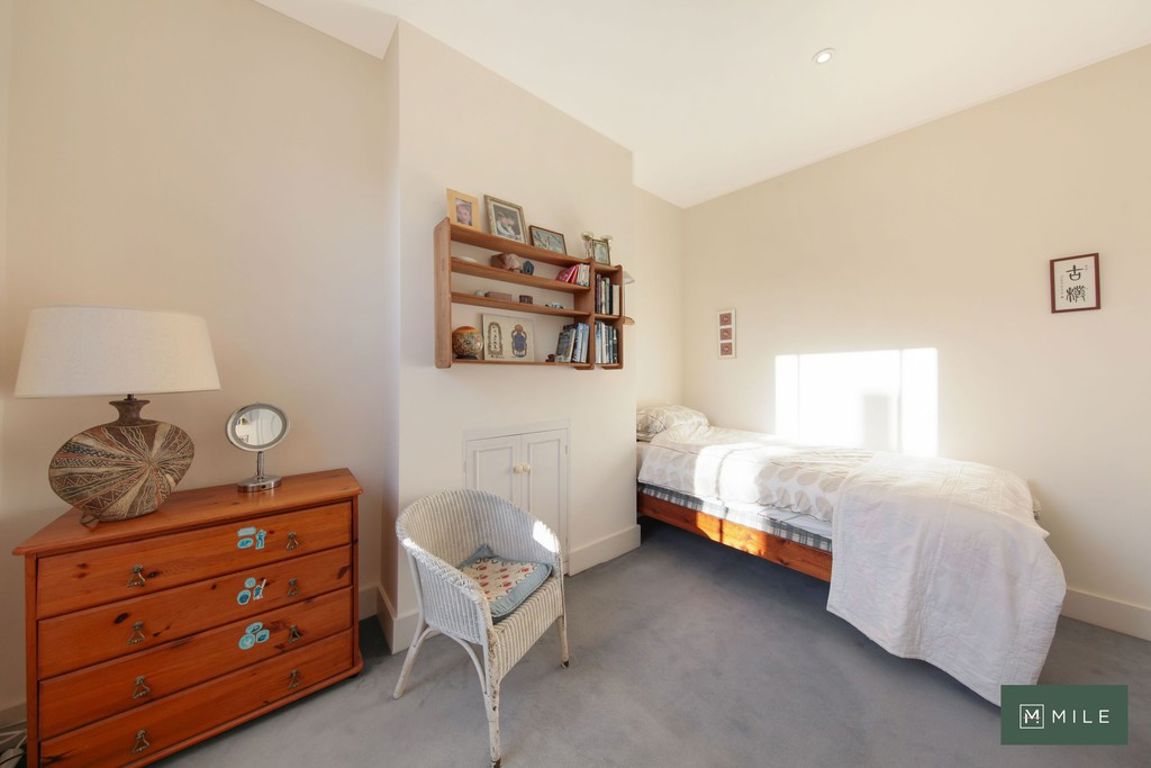 Oliphant Street, London