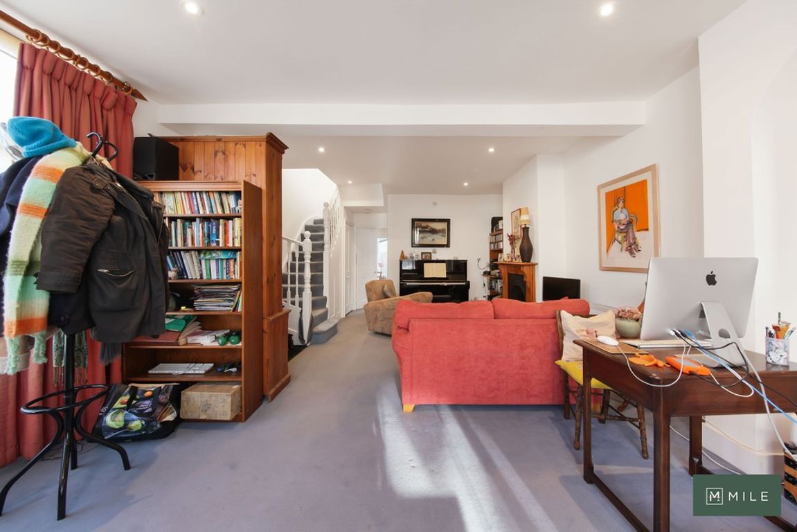 Oliphant Street, London