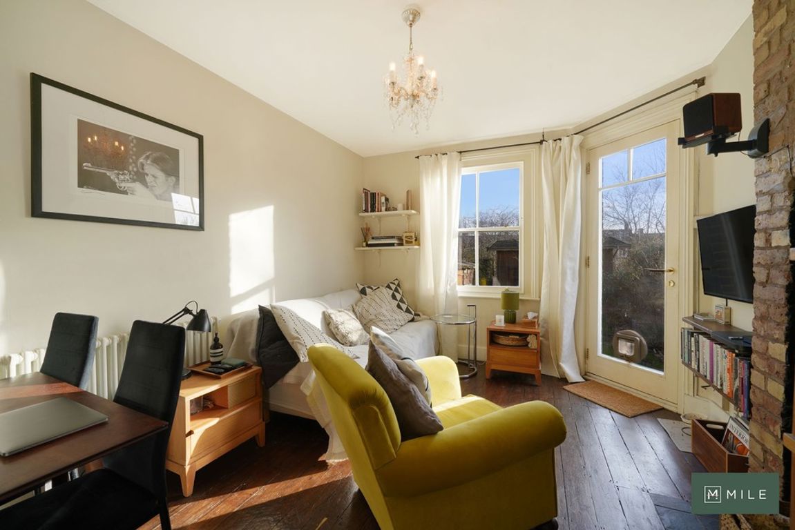 Bathurst Gardens, London
