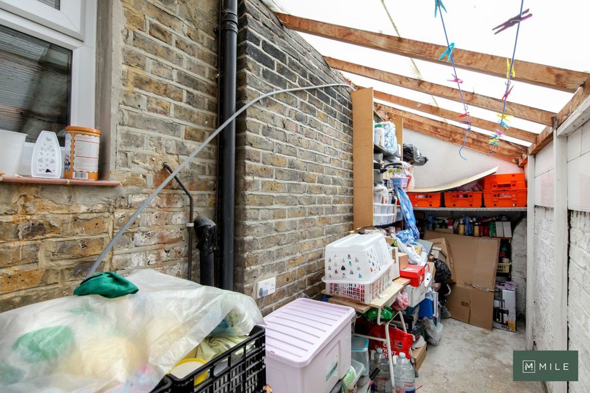 Purves Road, London