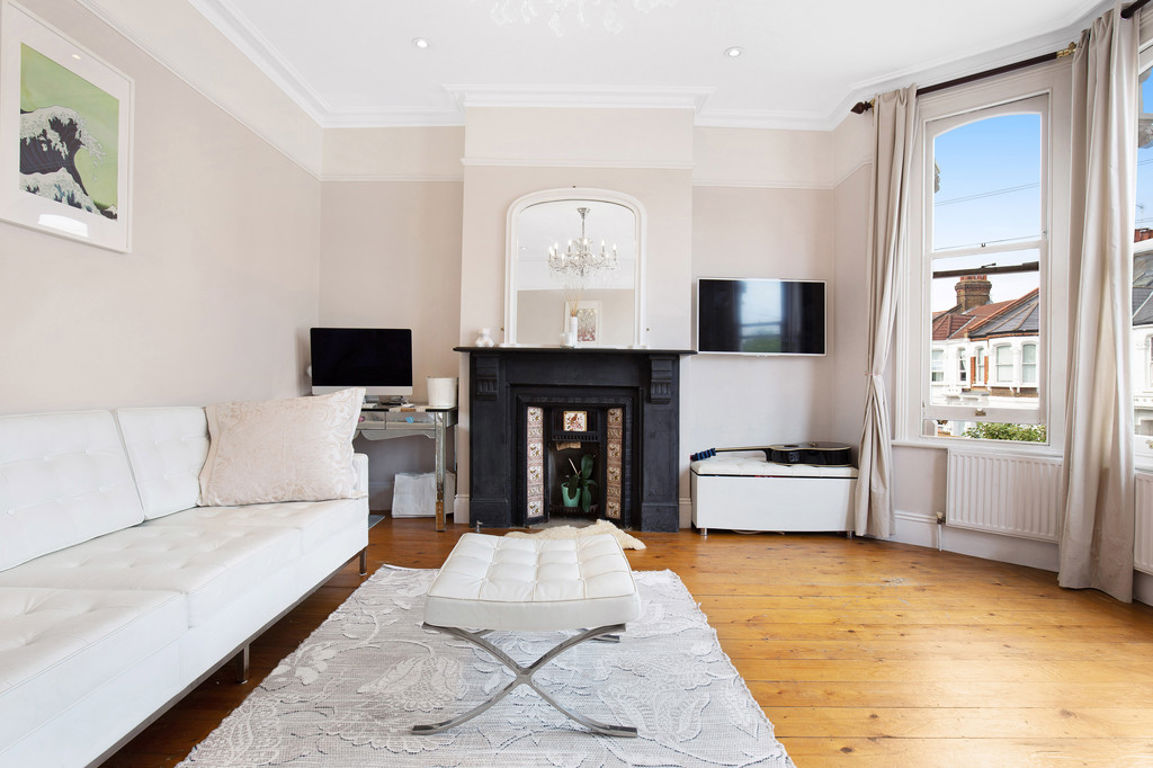 Purves Road, London
