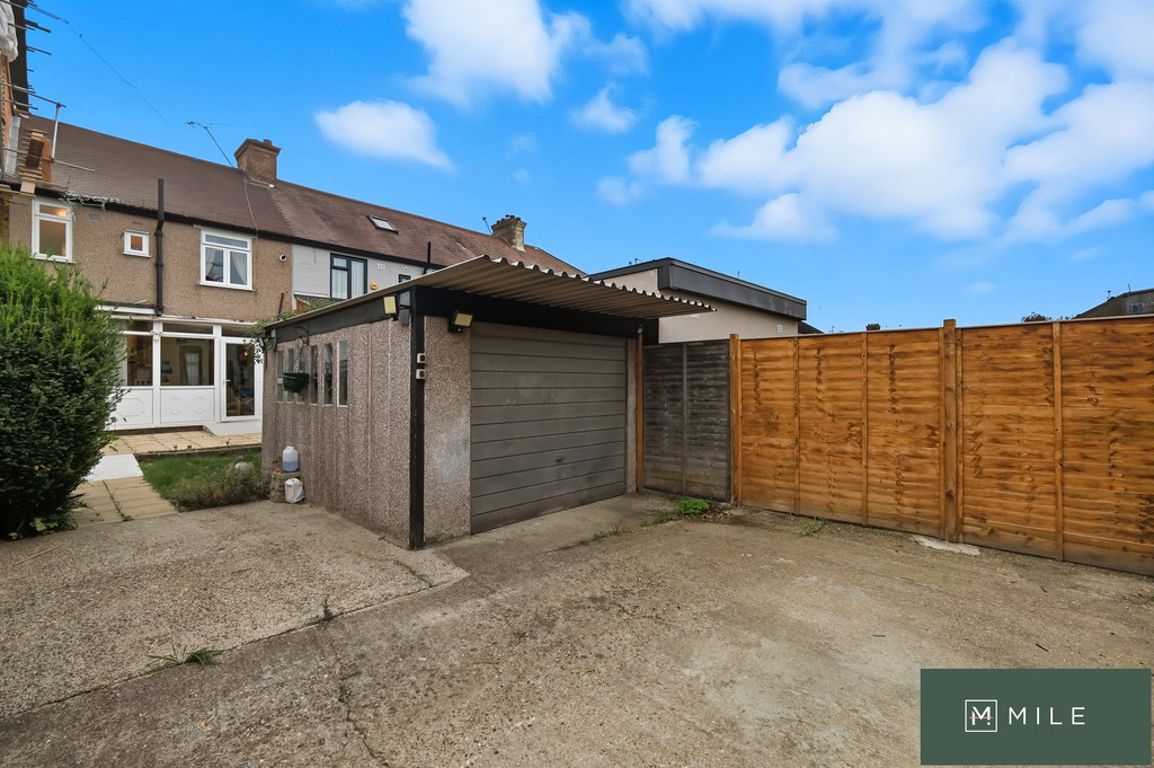 Great Cambridge Road, Enfield