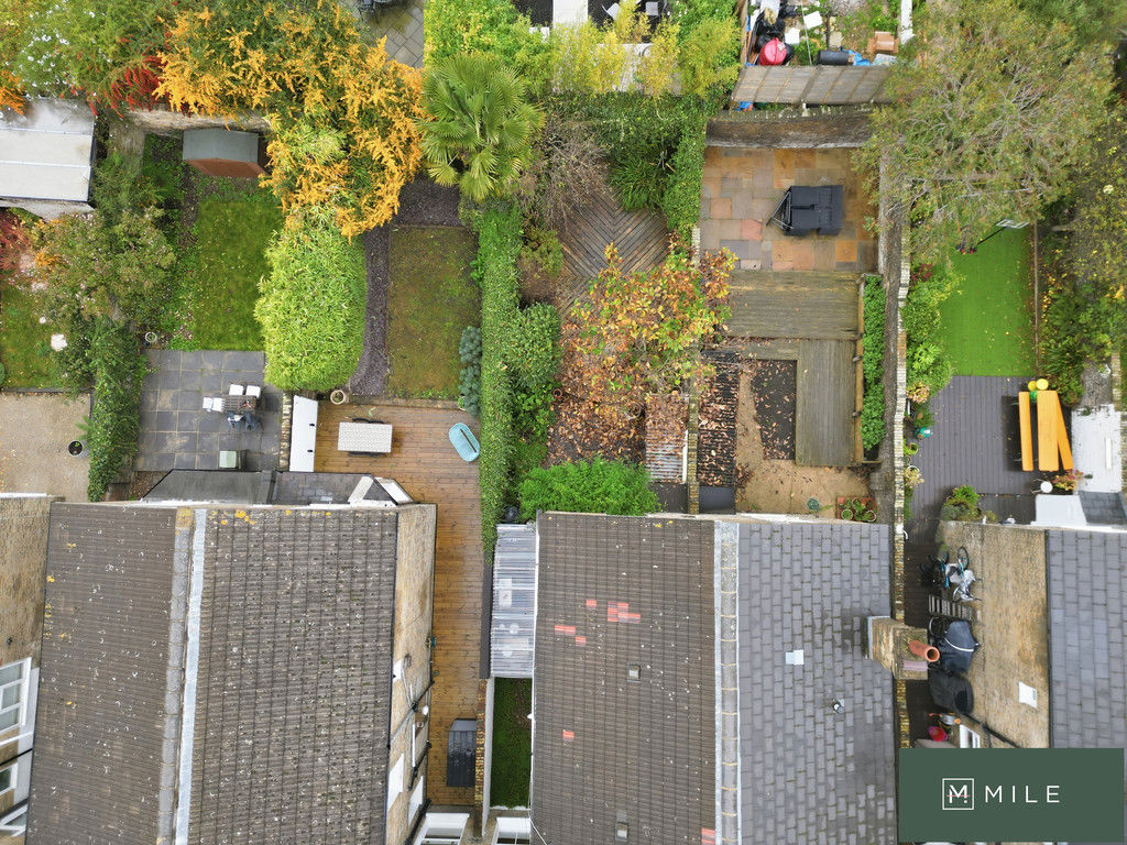 Bathurst Gardens, London