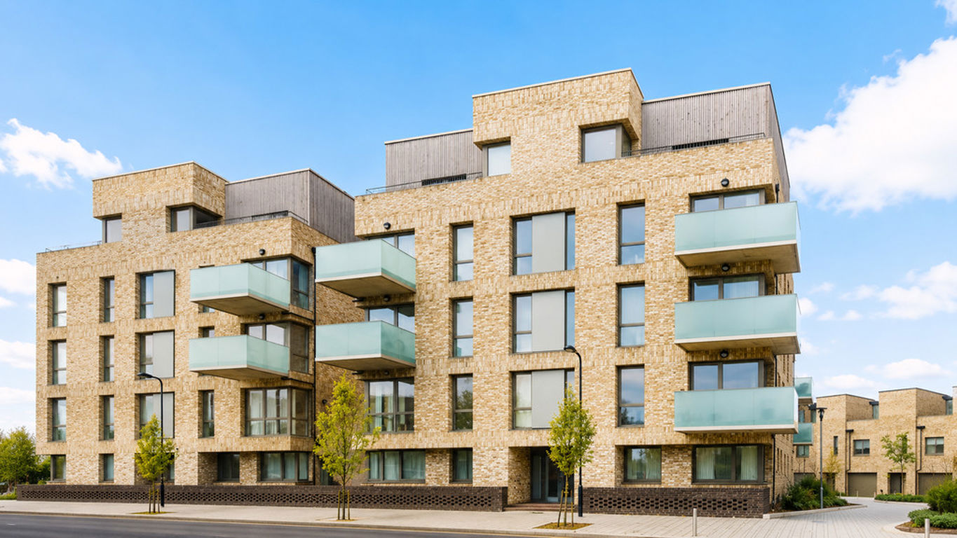 Hilltop Avenue, London