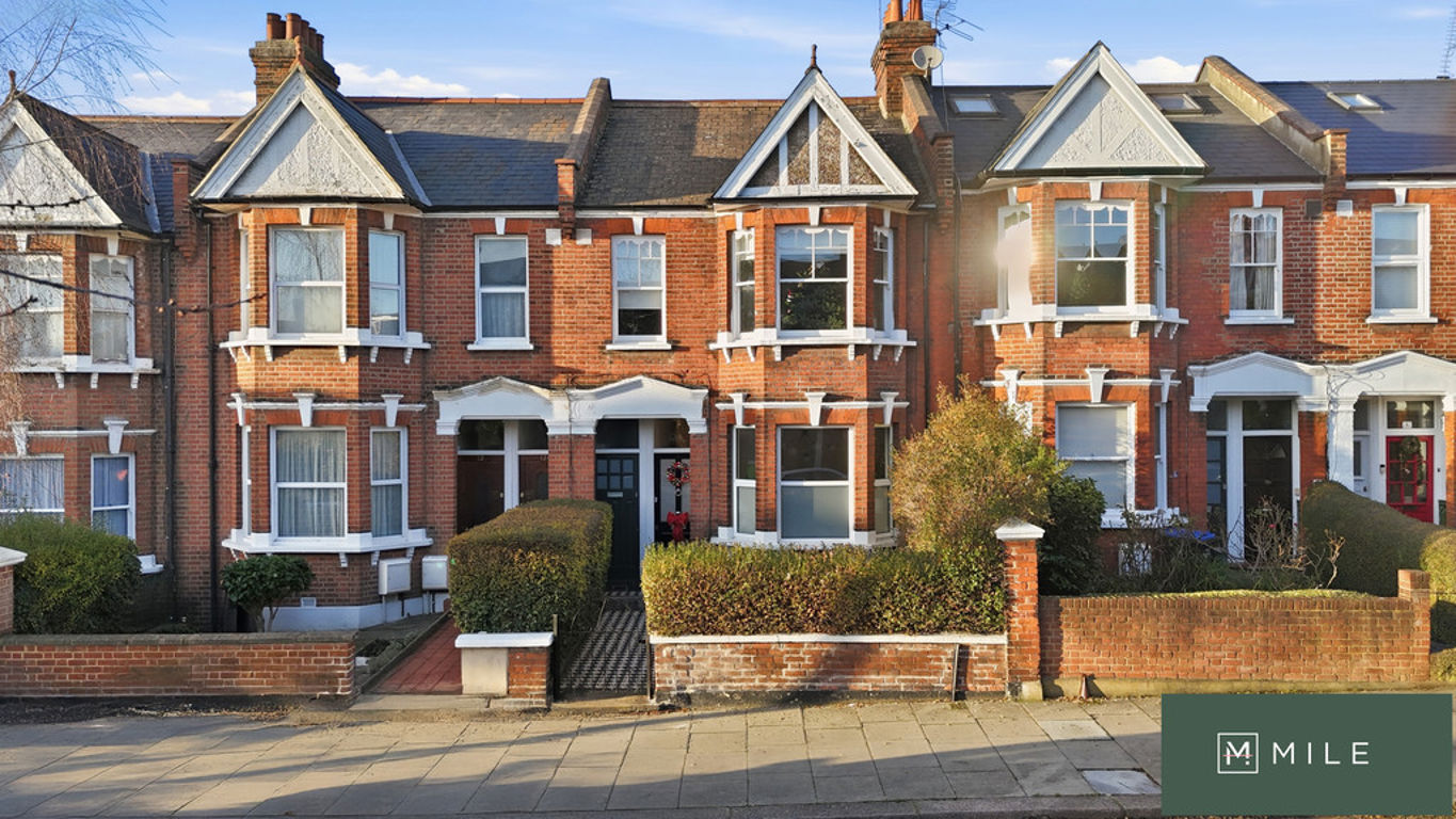 2 bed property in Odessa Road, London