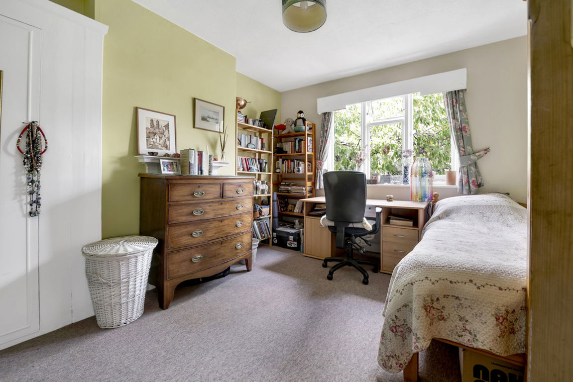 Dollis Hill Avenue, London