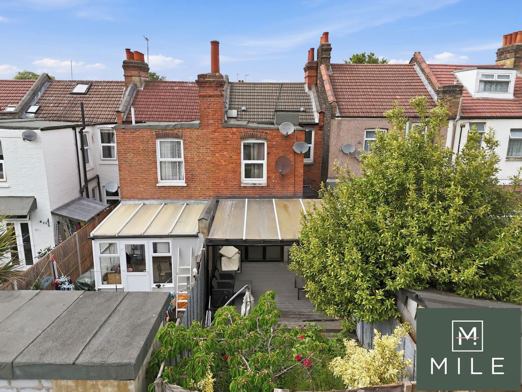 Yewfield Road, London