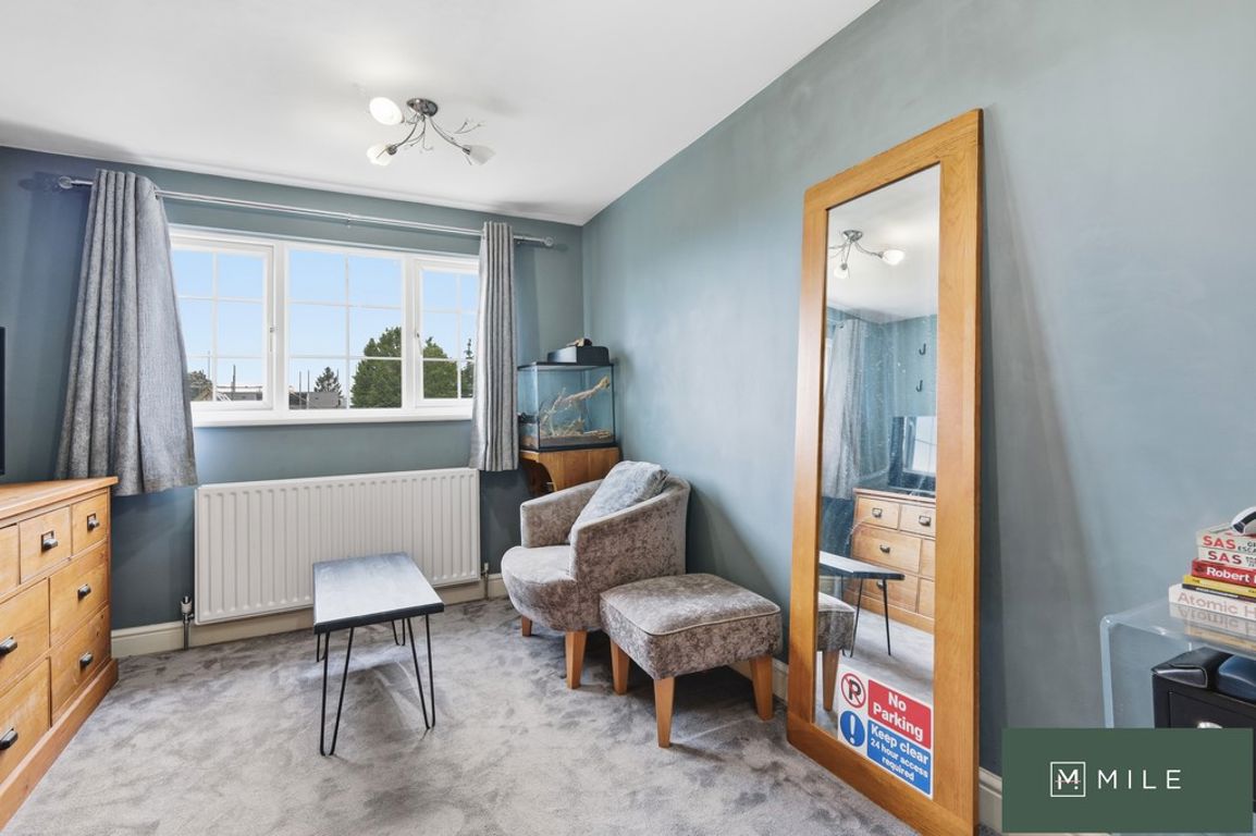 Colston Crescent, Waltham Cross