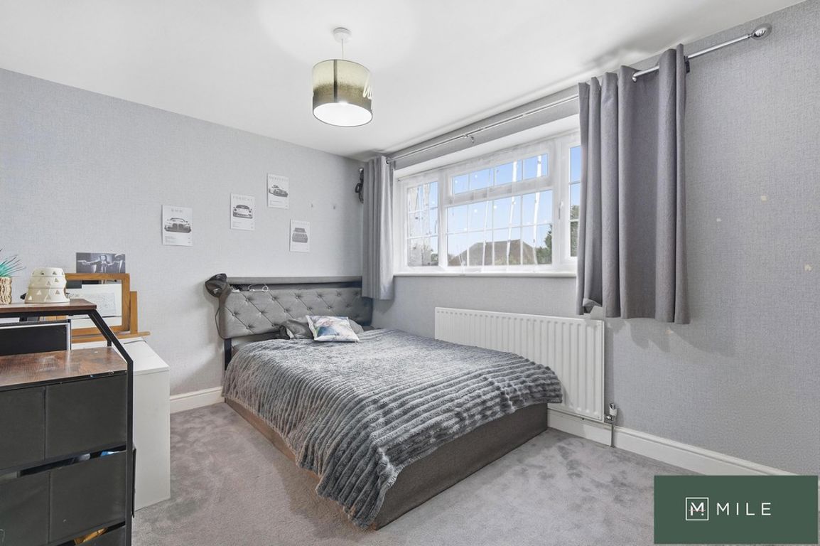 Colston Crescent, Waltham Cross