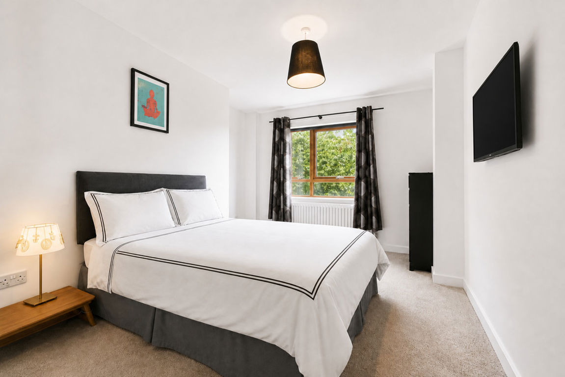 Ainsworth Court, London