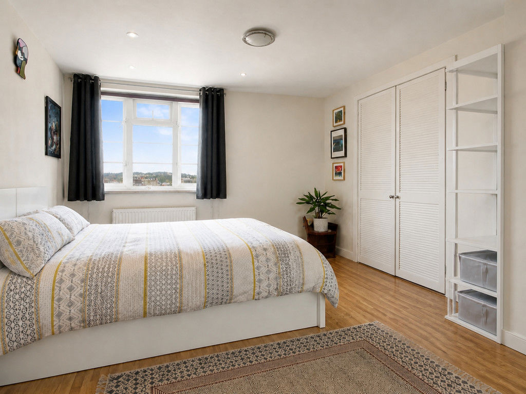 Ashford Court, London