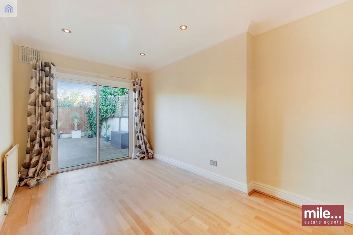 Purves Road, London