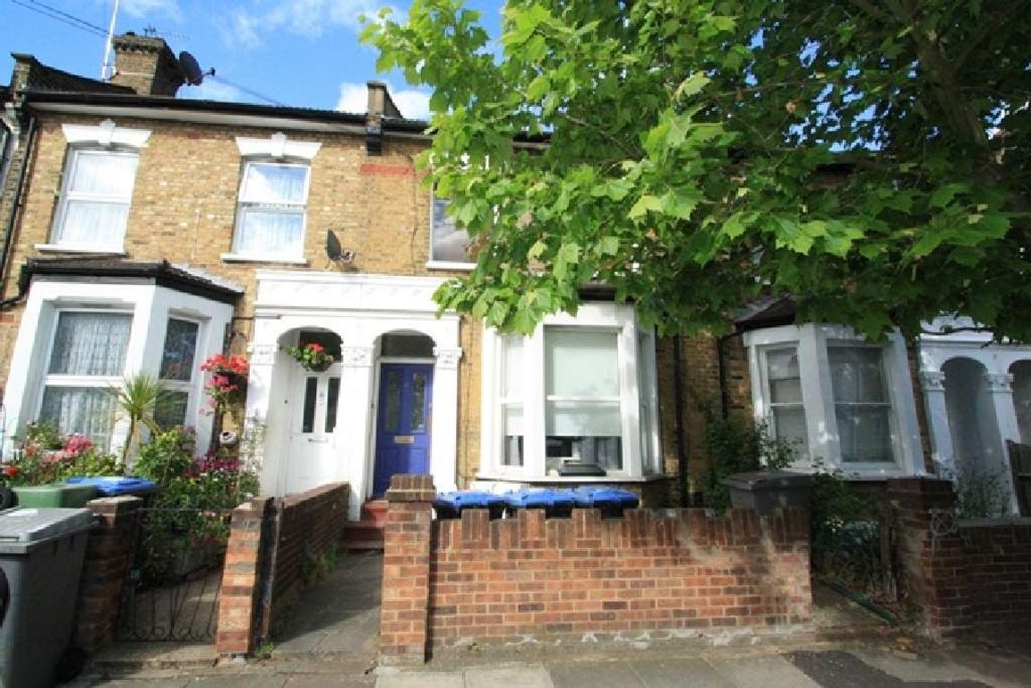 Buckingham Road, London