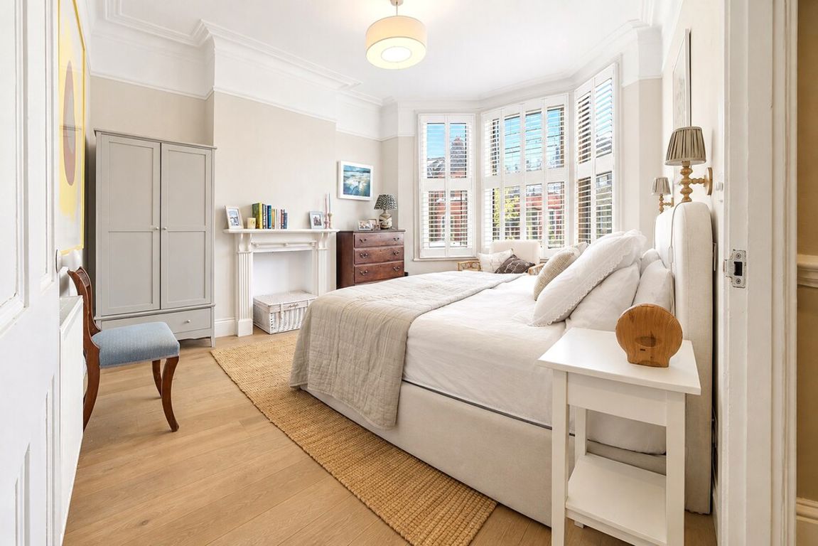 Bathurst Gardens, London