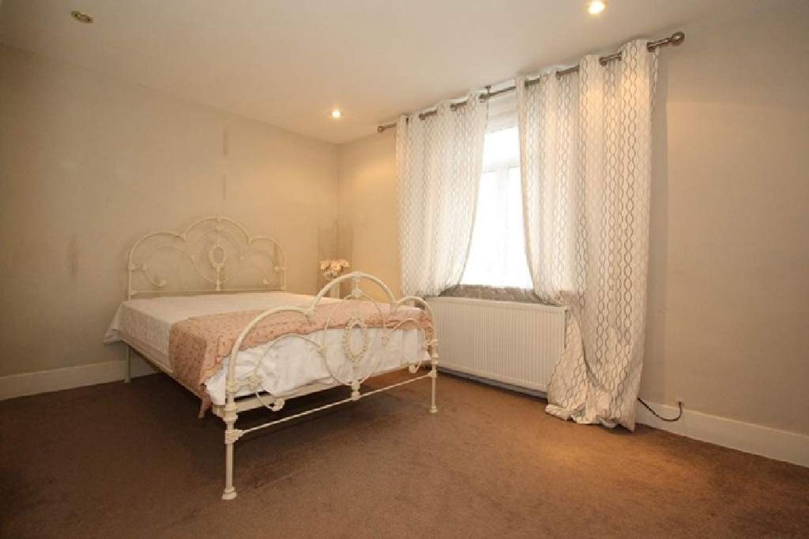 Parkfield Road, London