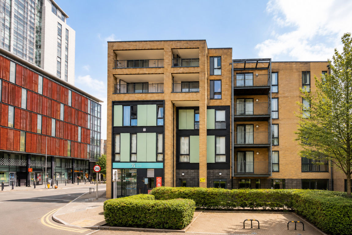 Joslin Avenue, London
