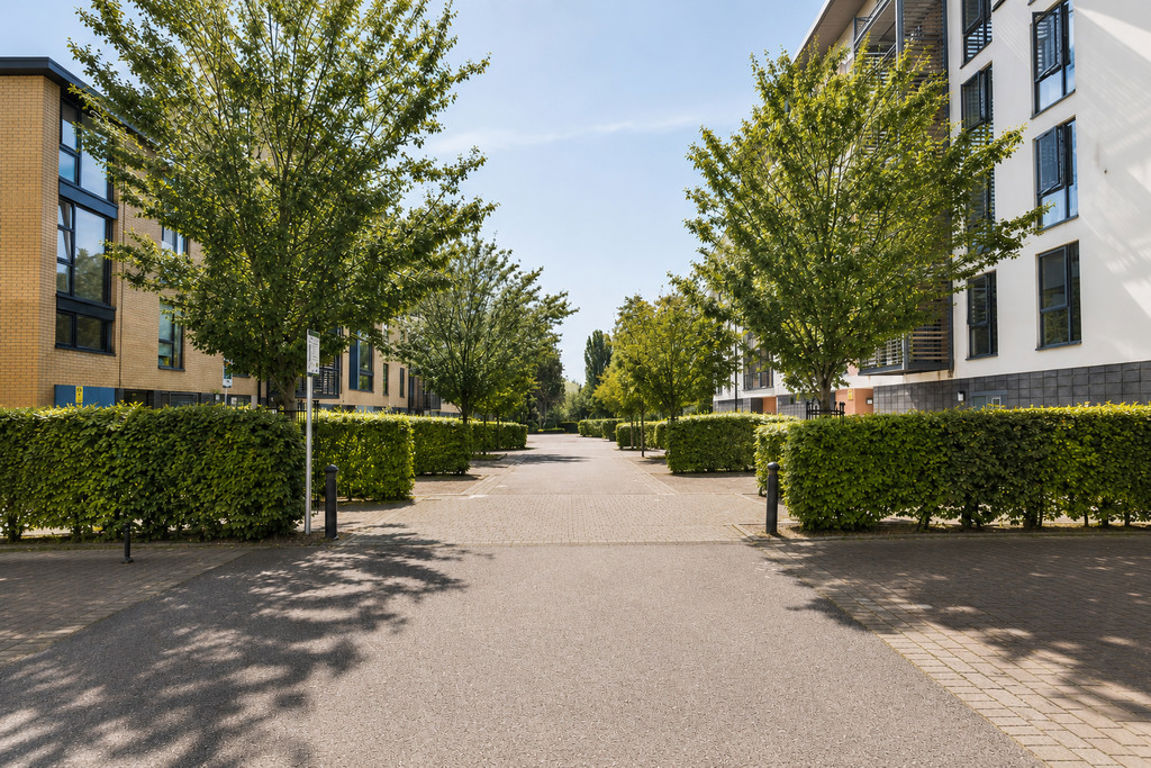 Joslin Avenue, London
