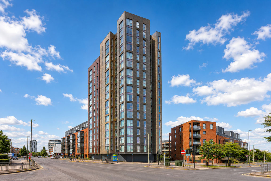Zenith Close, London