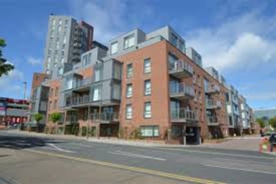 Zenith Close, London