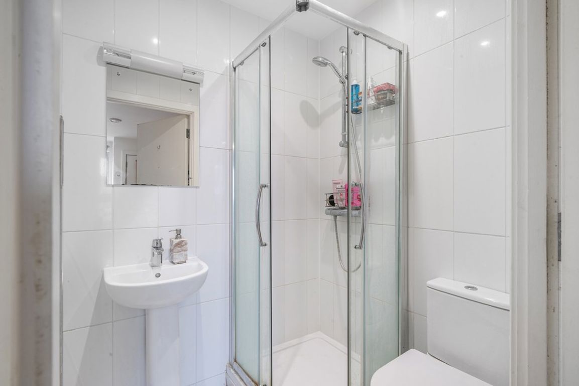 Zenith Close, London