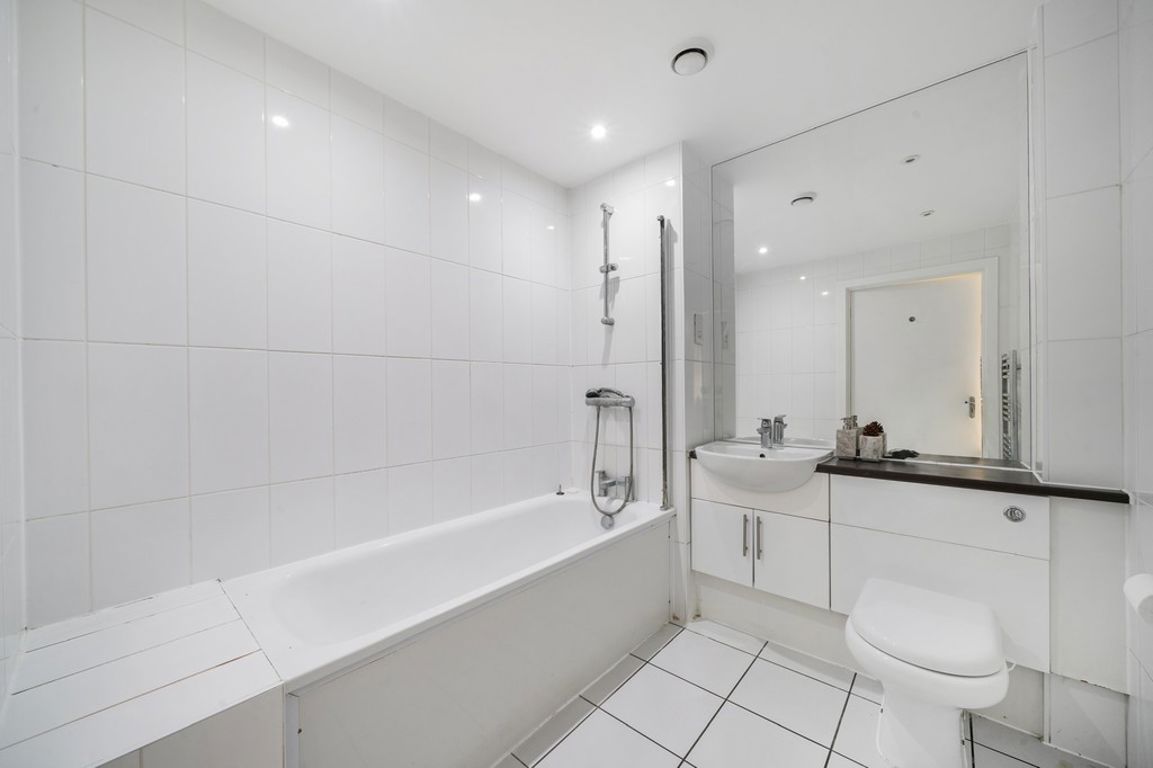 Zenith Close, London