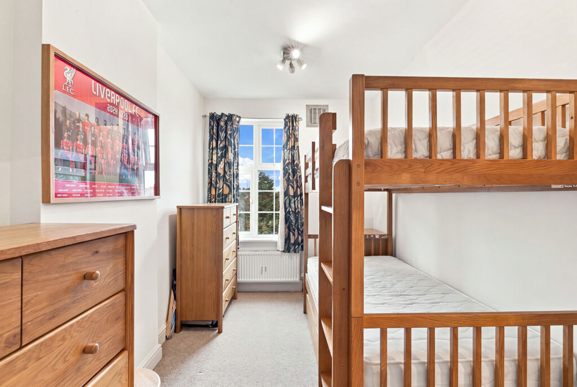 Belmont Court, London