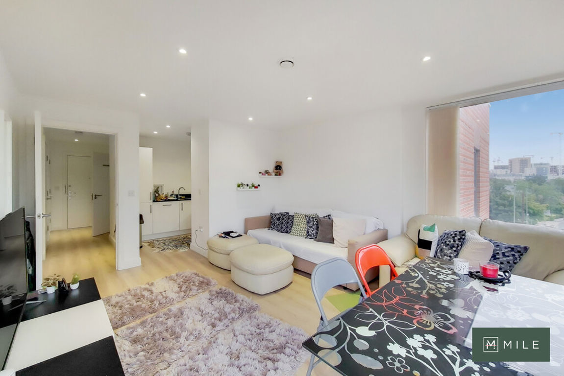 Zenith Close, London