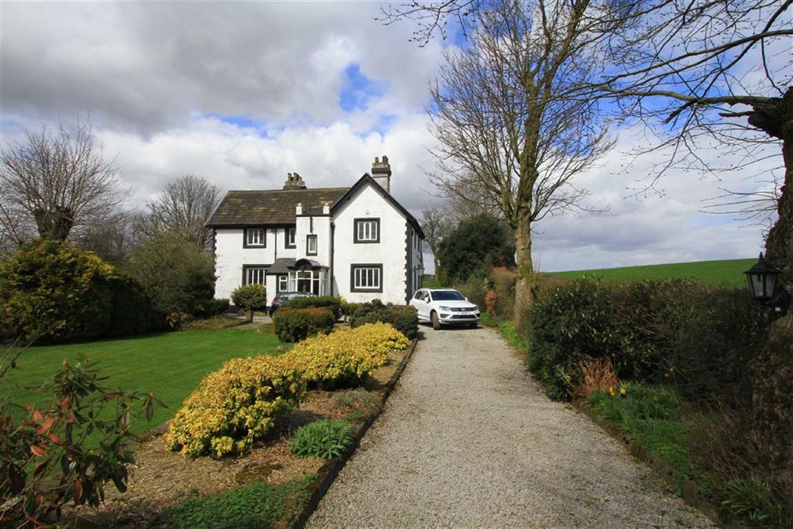 Property details 4 BedroomDetached Thornham House, Thornham Lane, Slattocks, Middleton, M24