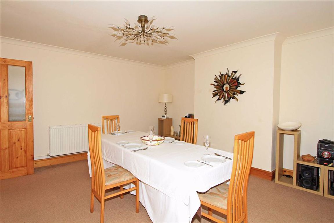 Property details 4 BedroomCottage 858, Edenfield Road, Norden